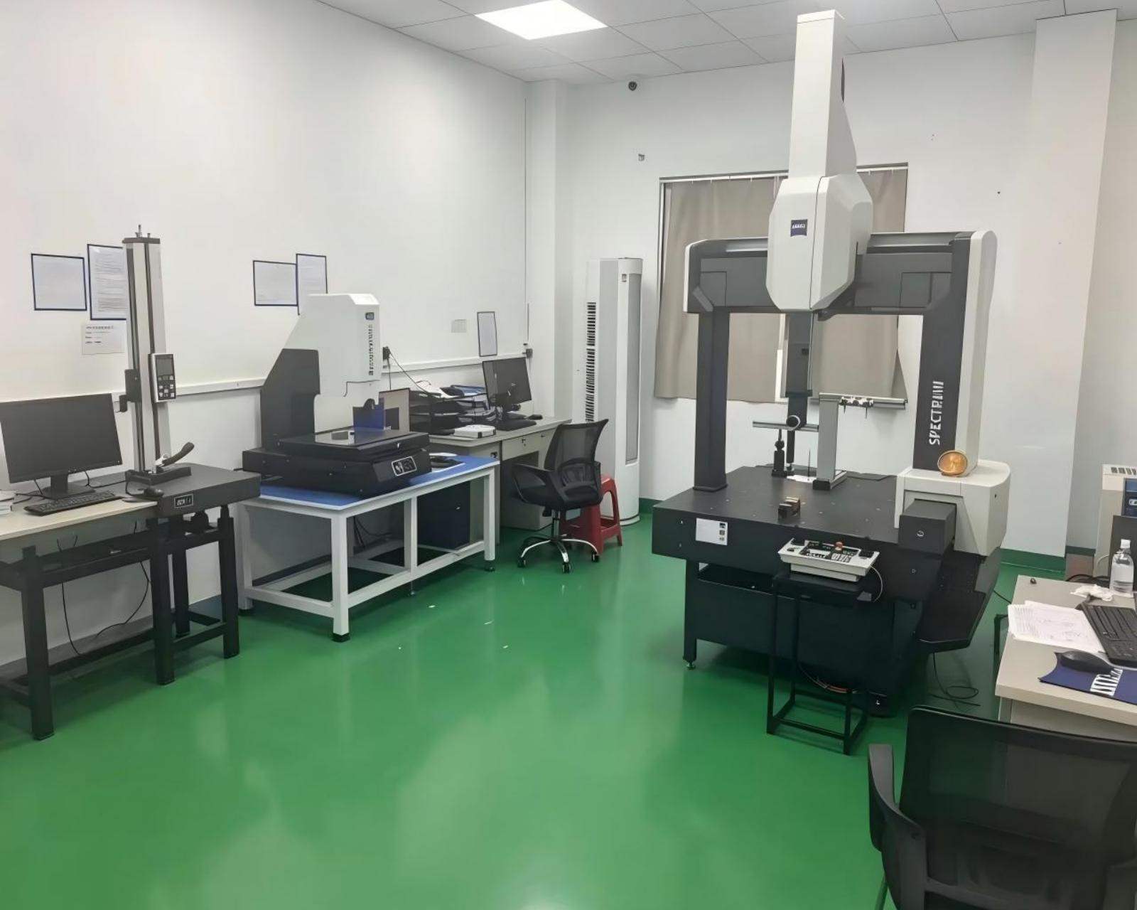 Coordinate measuring machine and measurement equipment in an inspection room